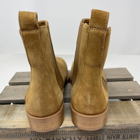 Everlane The Modern Chelsea Boot In Tan Suede Size 5.5 New - Picture 10 of 12